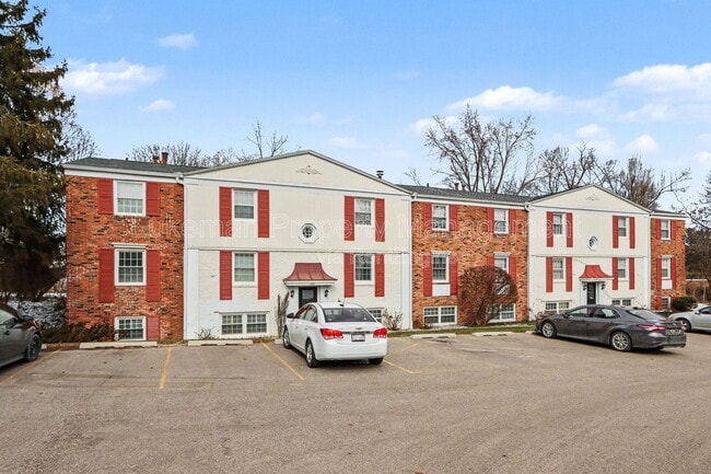 Building Photo - 728 Garland Cir