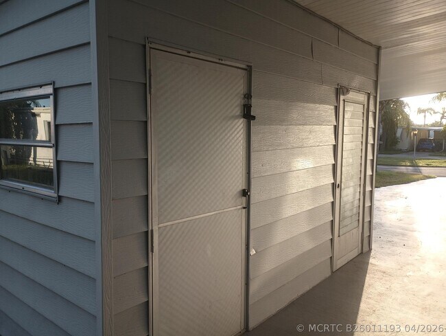 Building Photo - 5 Quintana Roo Ct