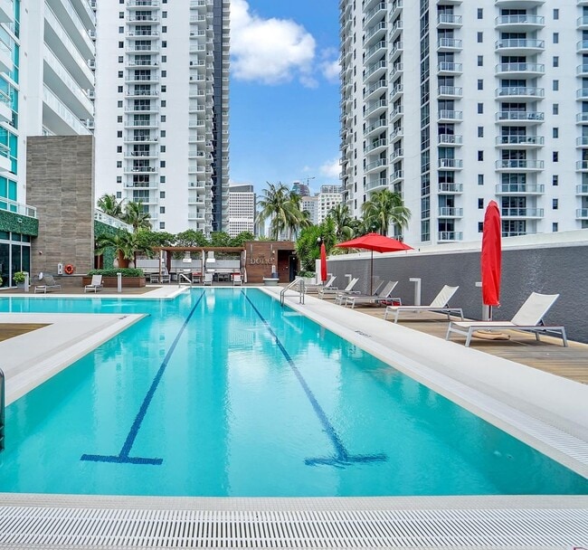 Primary Photo - 1080 Brickell Ave