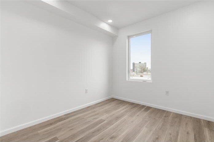 Building Photo - 4250 Lancaster Ave