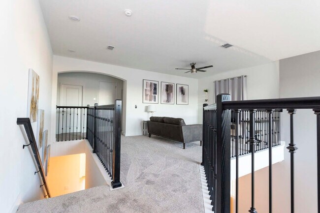 Building Photo - 4319 Scene Ln