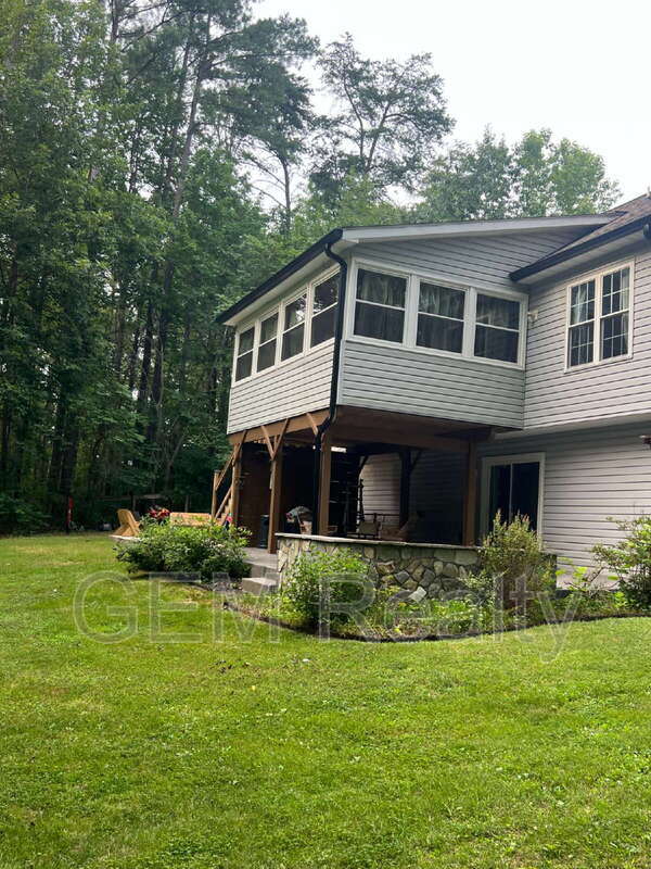 Building Photo - 21 Countryside Dr