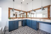 Building Photo - BEAUTIFUL 4 BEDROOM HOME!