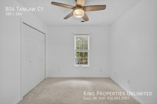 Building Photo - 804 Tanlaw Ct