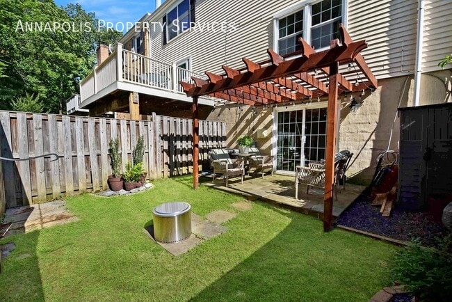 Building Photo - 518 Bay Dale Ct