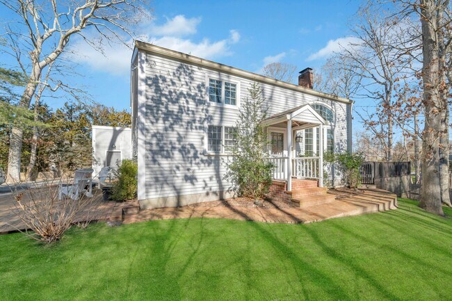 Building Photo - 44 Wireless Rd