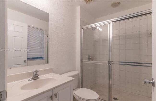 Building Photo - 6061 SW 19th Ct