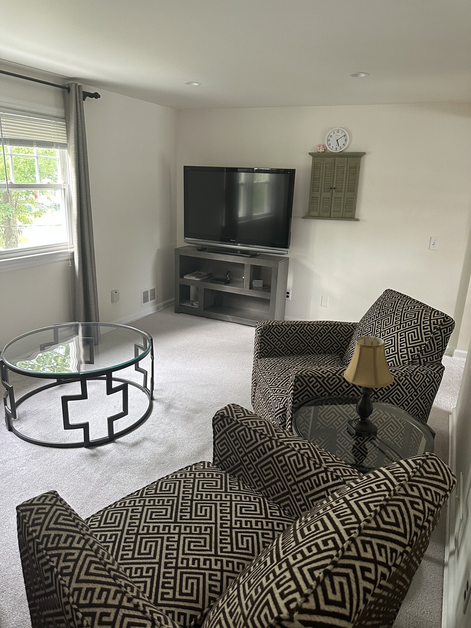 Building Photo - 25 Westview Ave