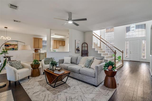 Building Photo - 237 Mimosa Dr