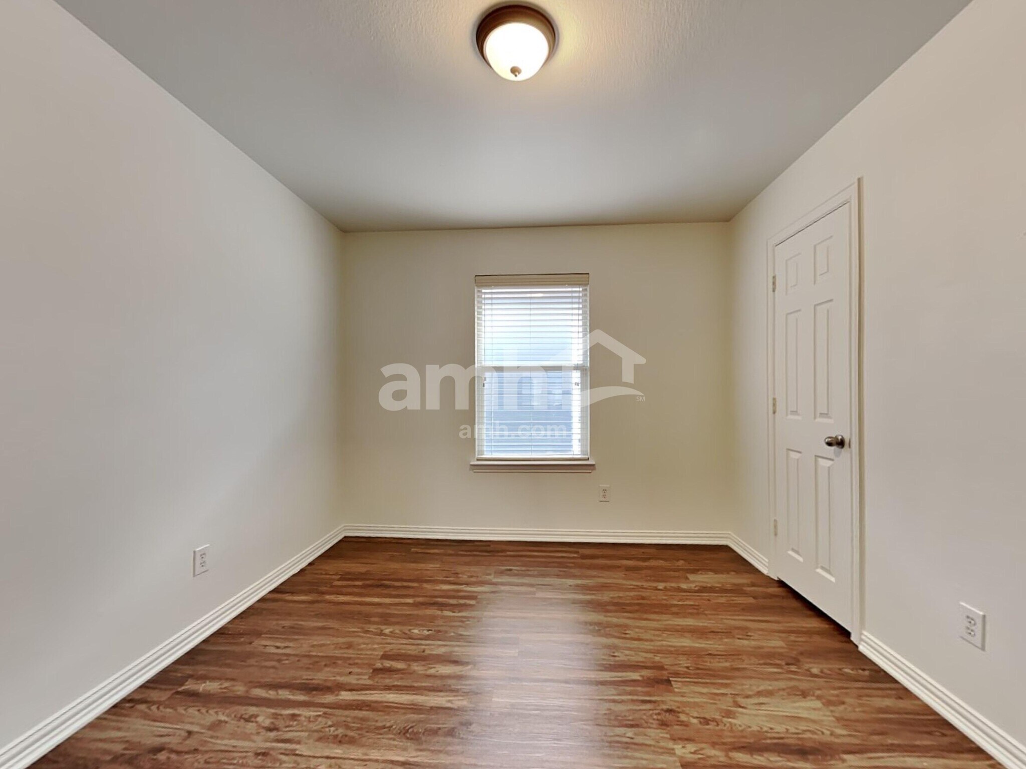 Building Photo - 8752 Lariat Cir