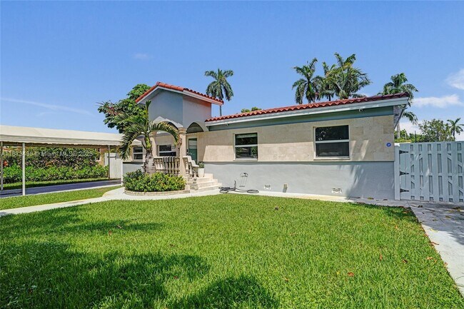 Primary Photo - 221 NW 145th St