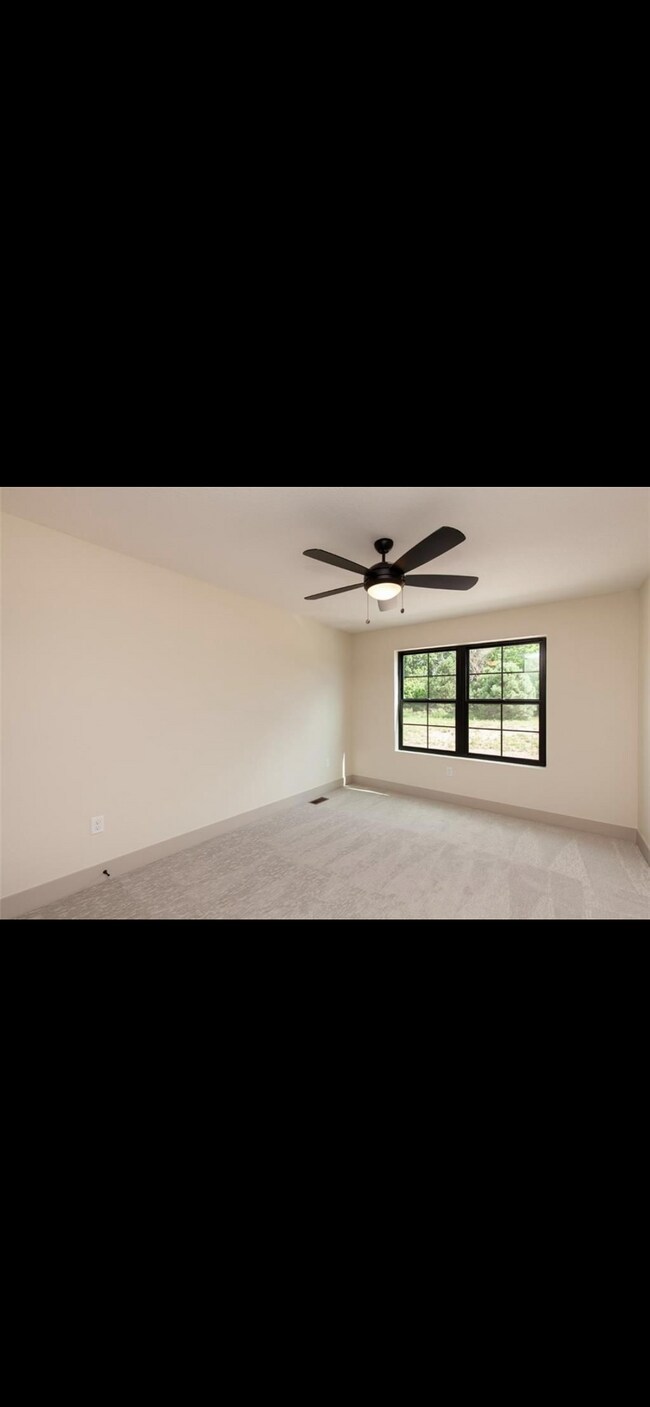 Building Photo - 6460 Galleria Dr