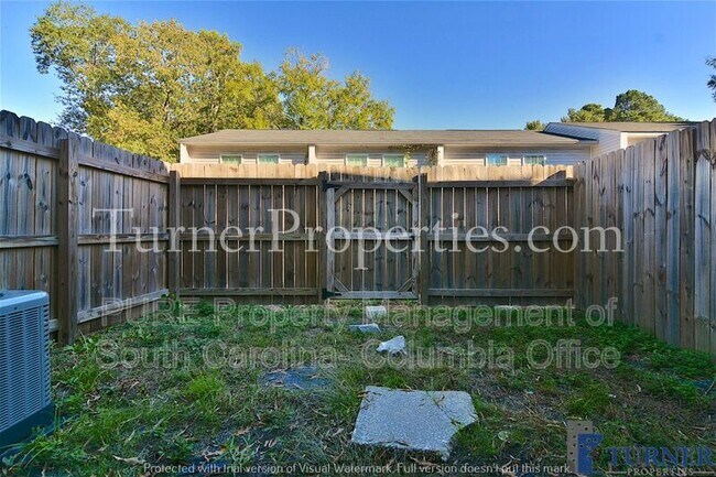 Building Photo - 308 Percival Rd