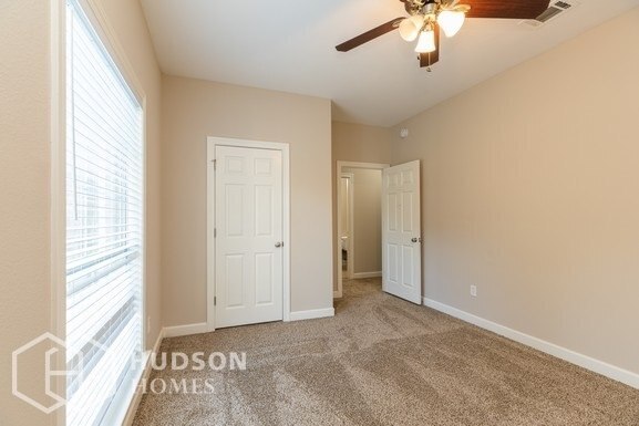 Building Photo - NOW AVAILABLE! 6102 Holloway Rd, Baker, FL...