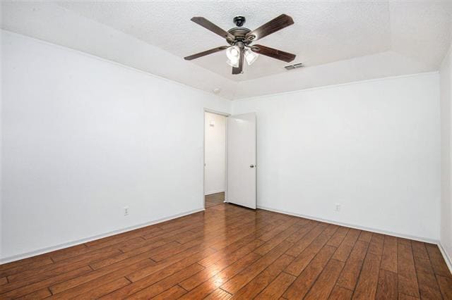 Building Photo - 3208 Ashford Ave