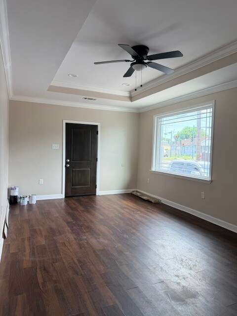 Building Photo - 2110 Eads St