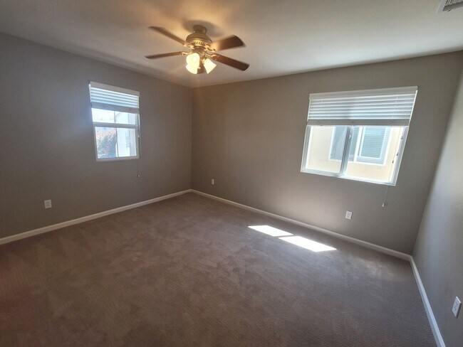 Building Photo - 3391 Walker Rd