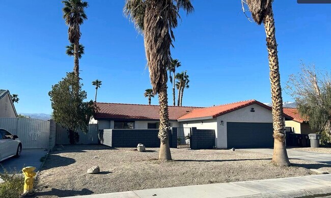 Building Photo - 67265 Medano Rd