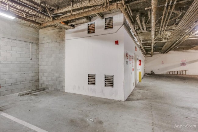 Building Photo - 603 Natoma St