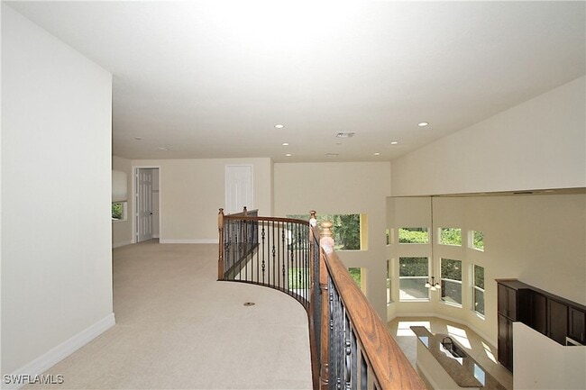 Building Photo - 11091 Sparkleberry Dr
