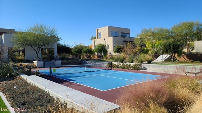 Building Photo - Townhome located in Trilogy community in Summerlin.