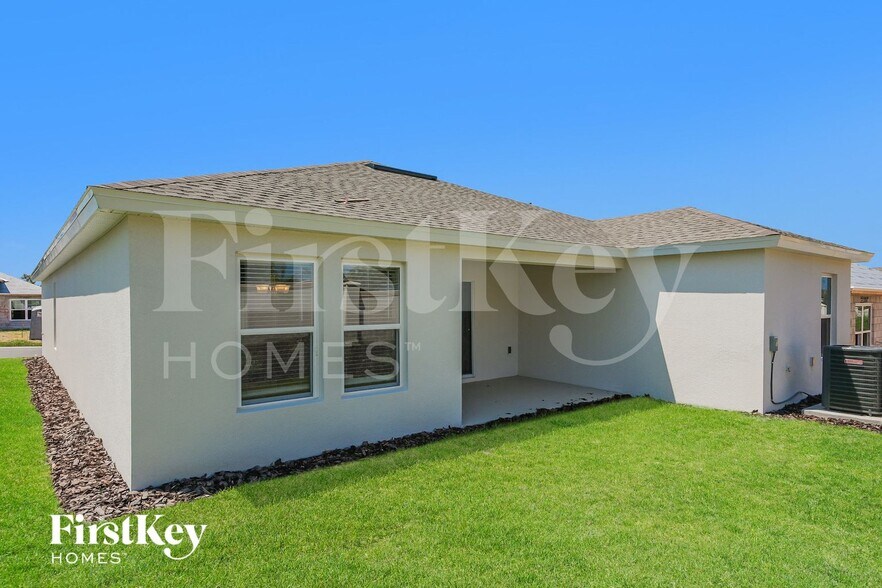 Building Photo - 623 Lindbergh Wy