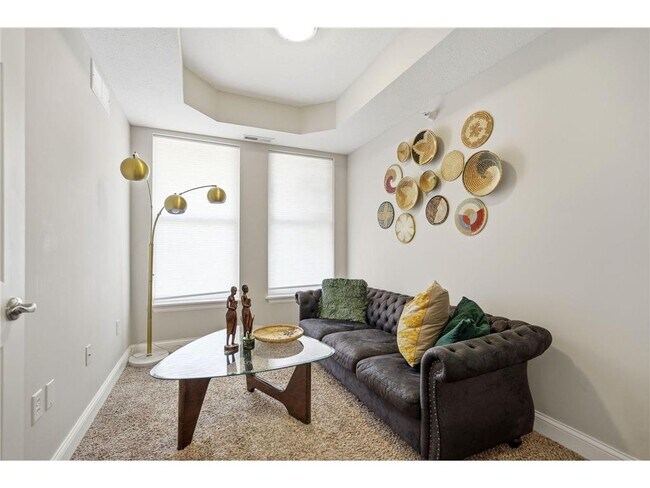 Building Photo - 545 N 1st St