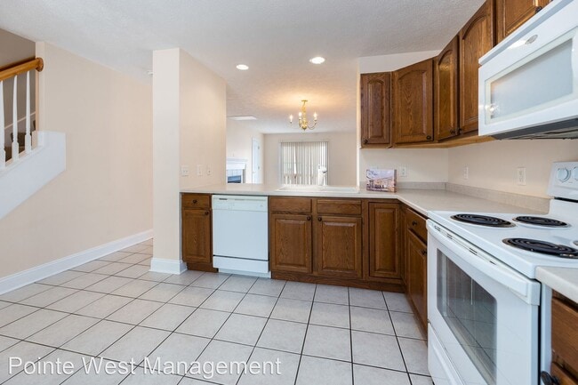 Building Photo - 2 br, 2.5 bath House - 535 Tall Oak Blvd