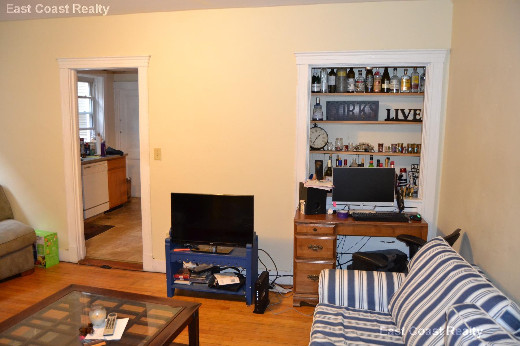 Building Photo - 90 Cypress St