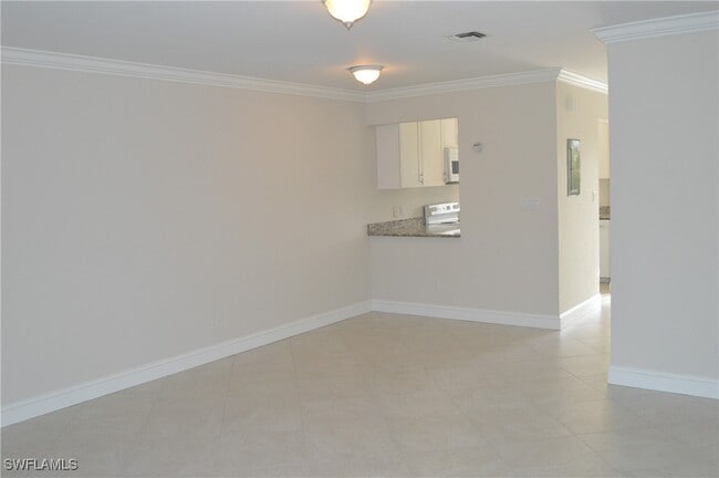 Building Photo - 26560 Southern Pines Dr
