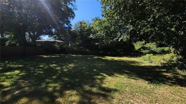 Building Photo - 349 Johnson Ferry Rd