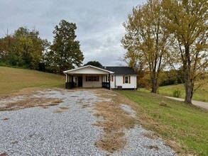 Building Photo - 11025-11107 107 Cutoff