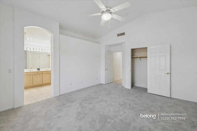 Building Photo - 2311 N Creek Vista Dr