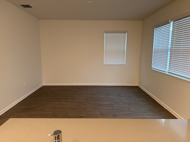 Building Photo - 1687 Contentment Lp