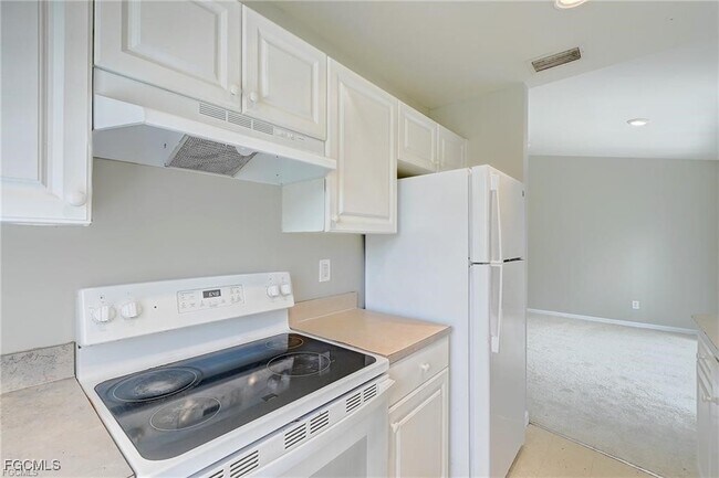 Building Photo - 4532 29th St SW