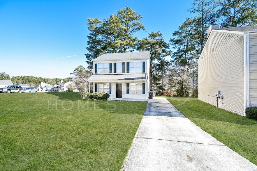 Building Photo - 5205 Alexander St