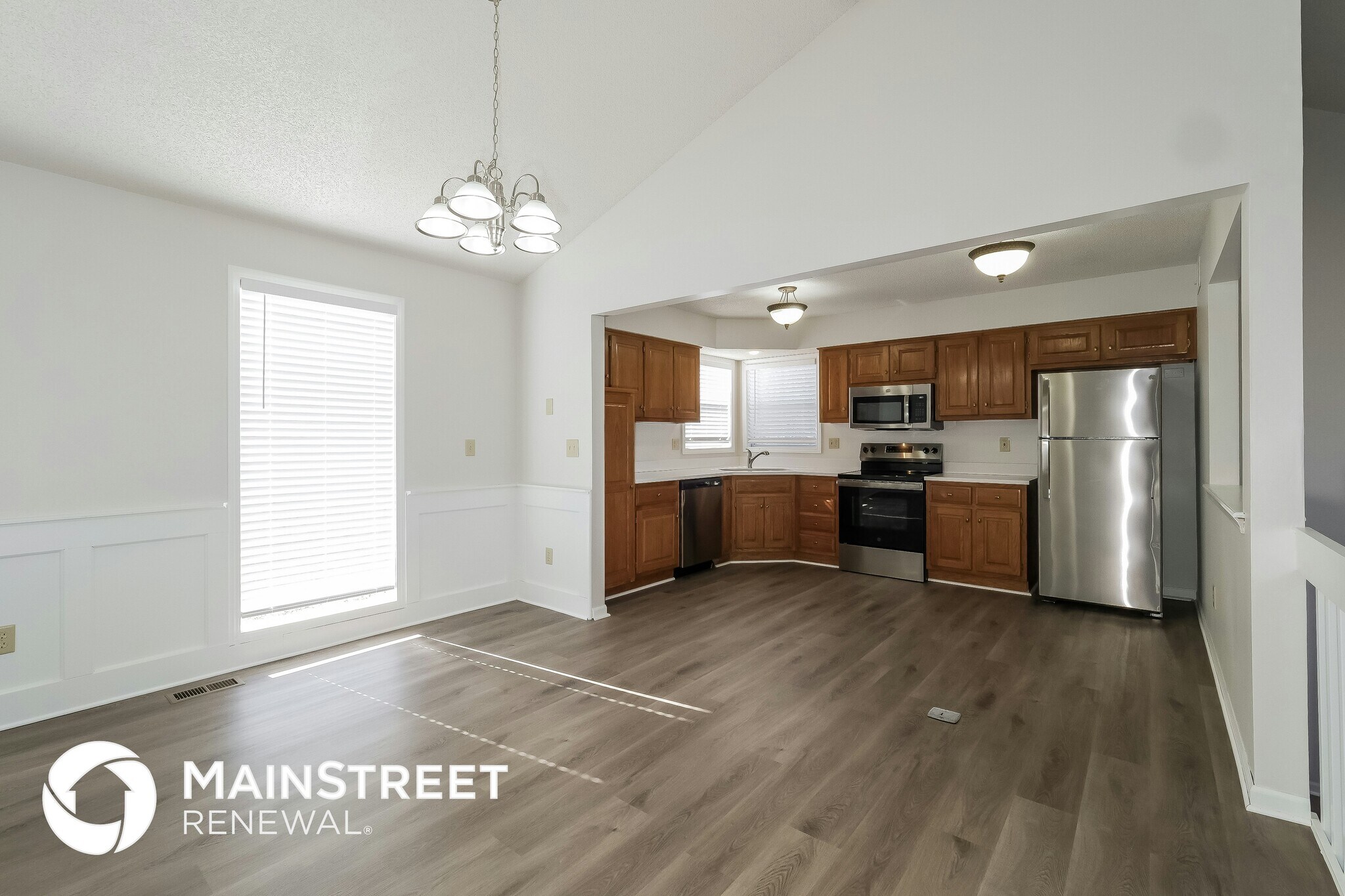 Building Photo - 16353 S Brentwood St