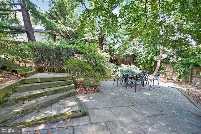 Building Photo - 3113 45th St NW