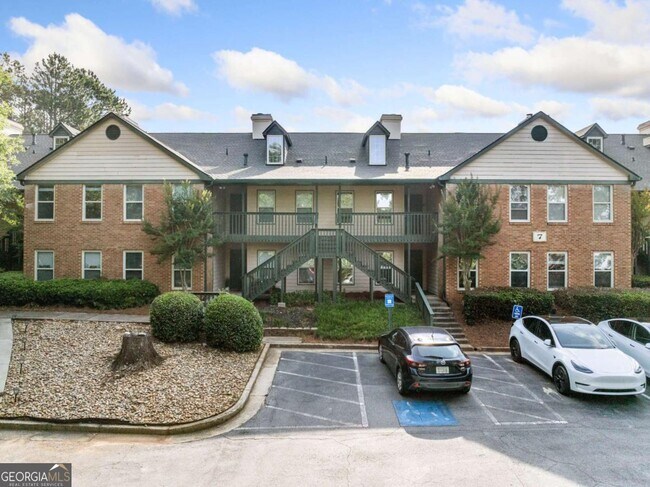 Building Photo - 705 Beaufort Cir