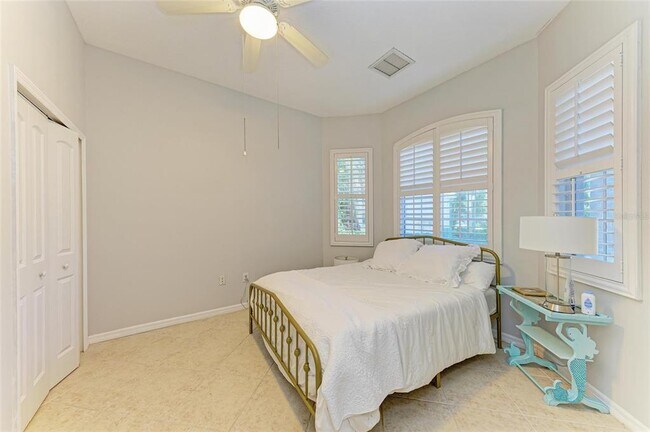 Building Photo - 7007 Bridle Path Ct