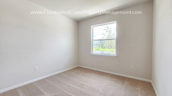 Building Photo - BRAND NEW! OUTSTANDING 3 BED/2 BATH VILLA ...