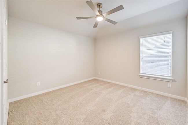 Building Photo - 23502 Persimmon Crk Ln