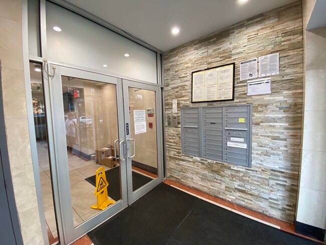 Mailbox - 9411 65th Rd