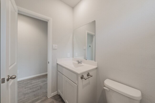 Building Photo - 8637 Centerboard Ln