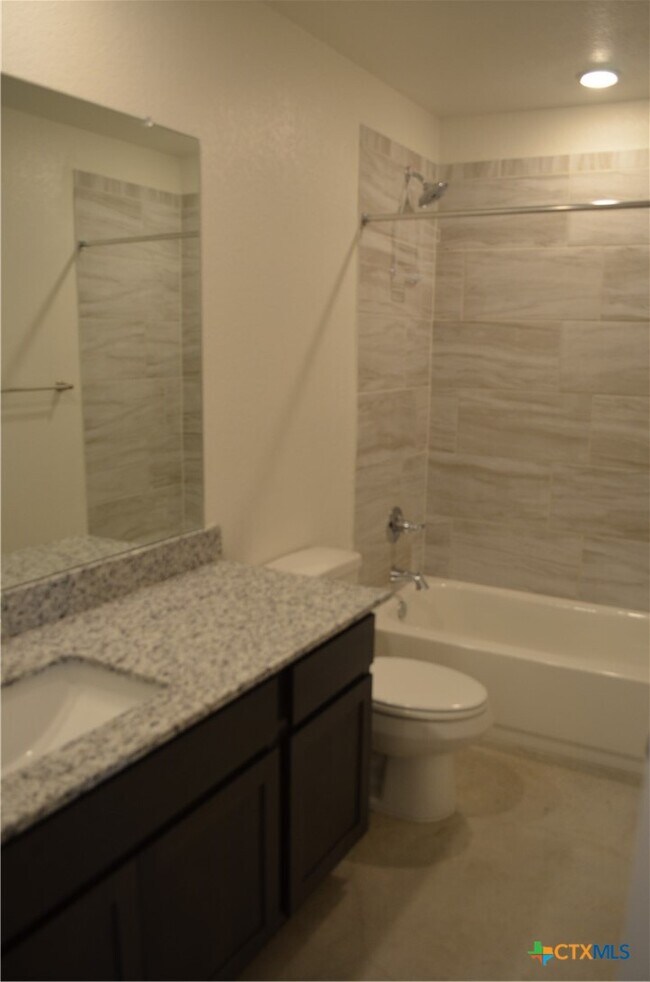 Building Photo - 1222 Lehmann Dr