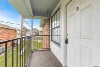 Building Photo - 1066 Manson Dr