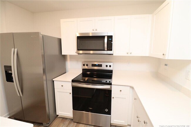 Building Photo - 5810 Brambleberry Way