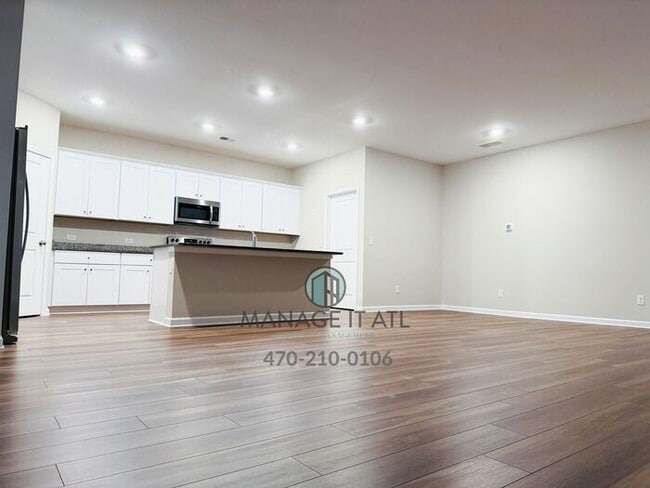 Building Photo - Beautiful 5 Bedroom House for rent in Pendergrass