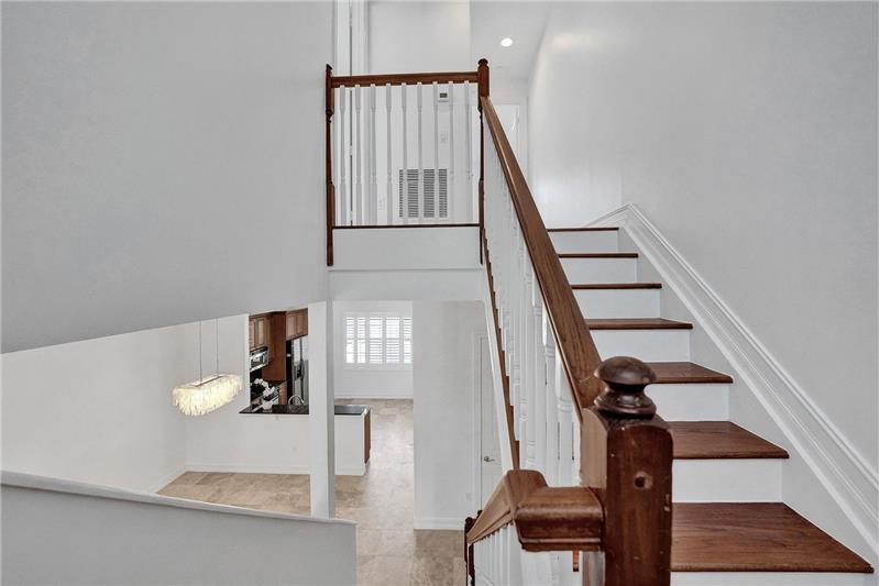 Building Photo - 632 Renaissance Wy