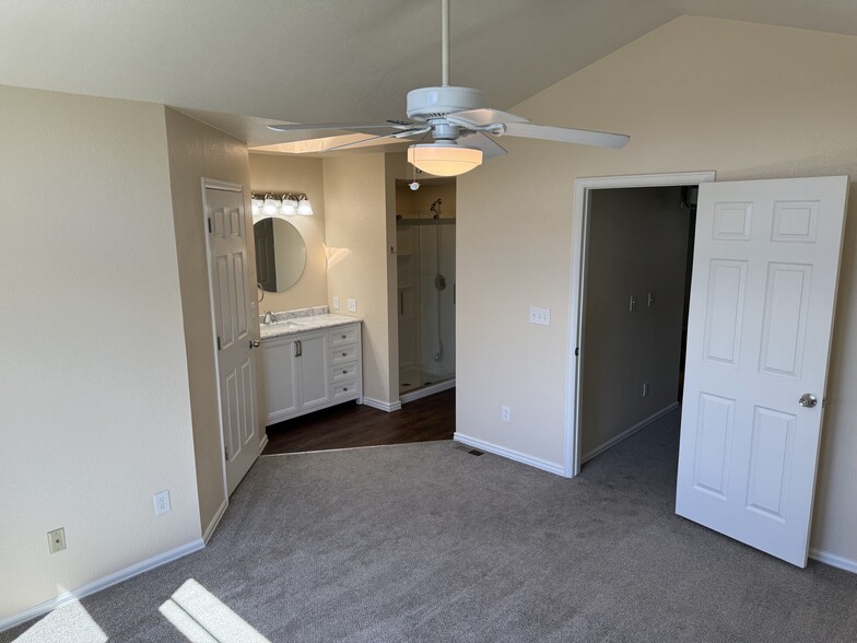 Building Photo - 11483 Knox Ct